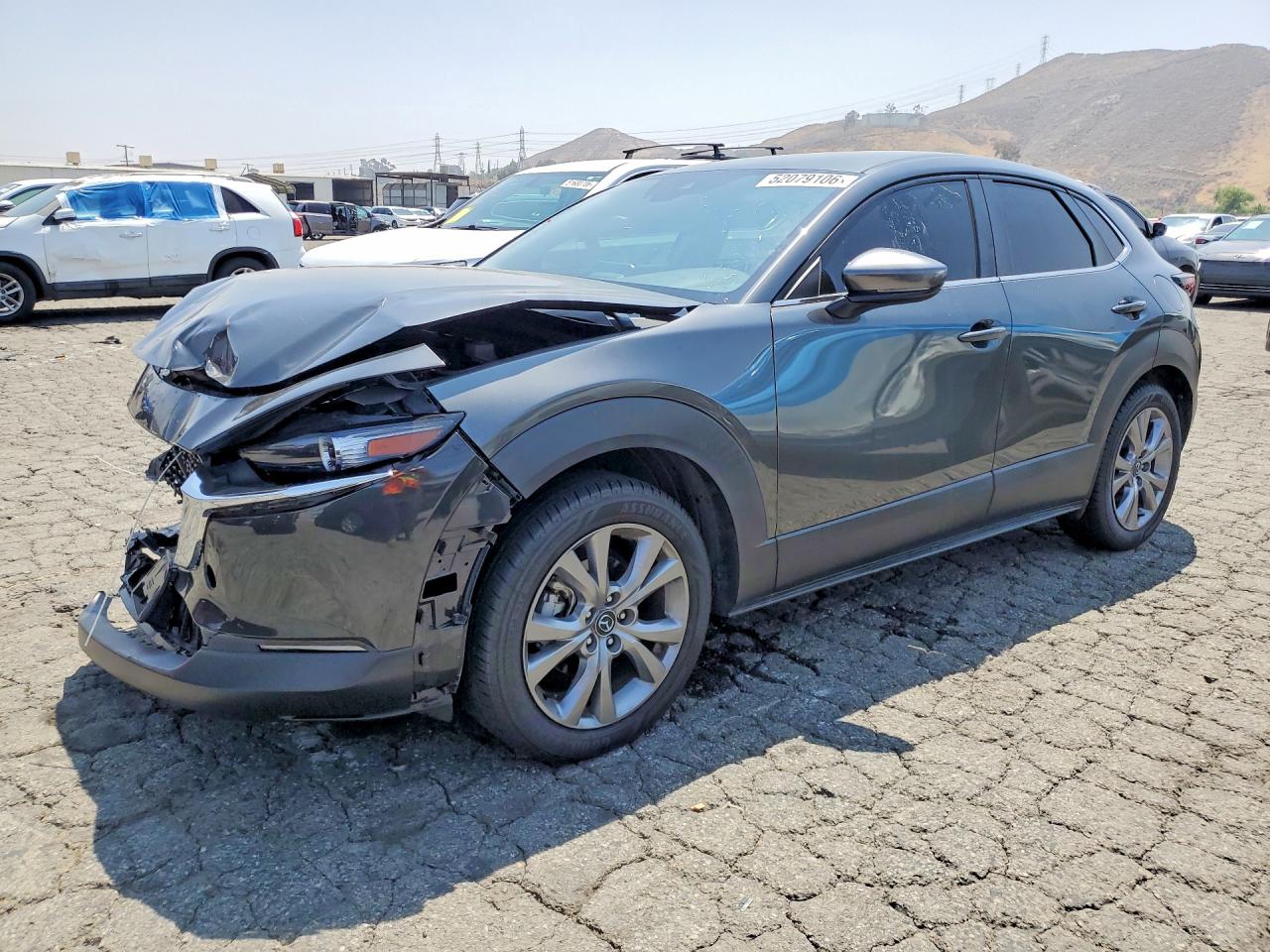 2022 Mazda CX-30 S Select, VIN 3MVDMBBL0NM454728 — Front end