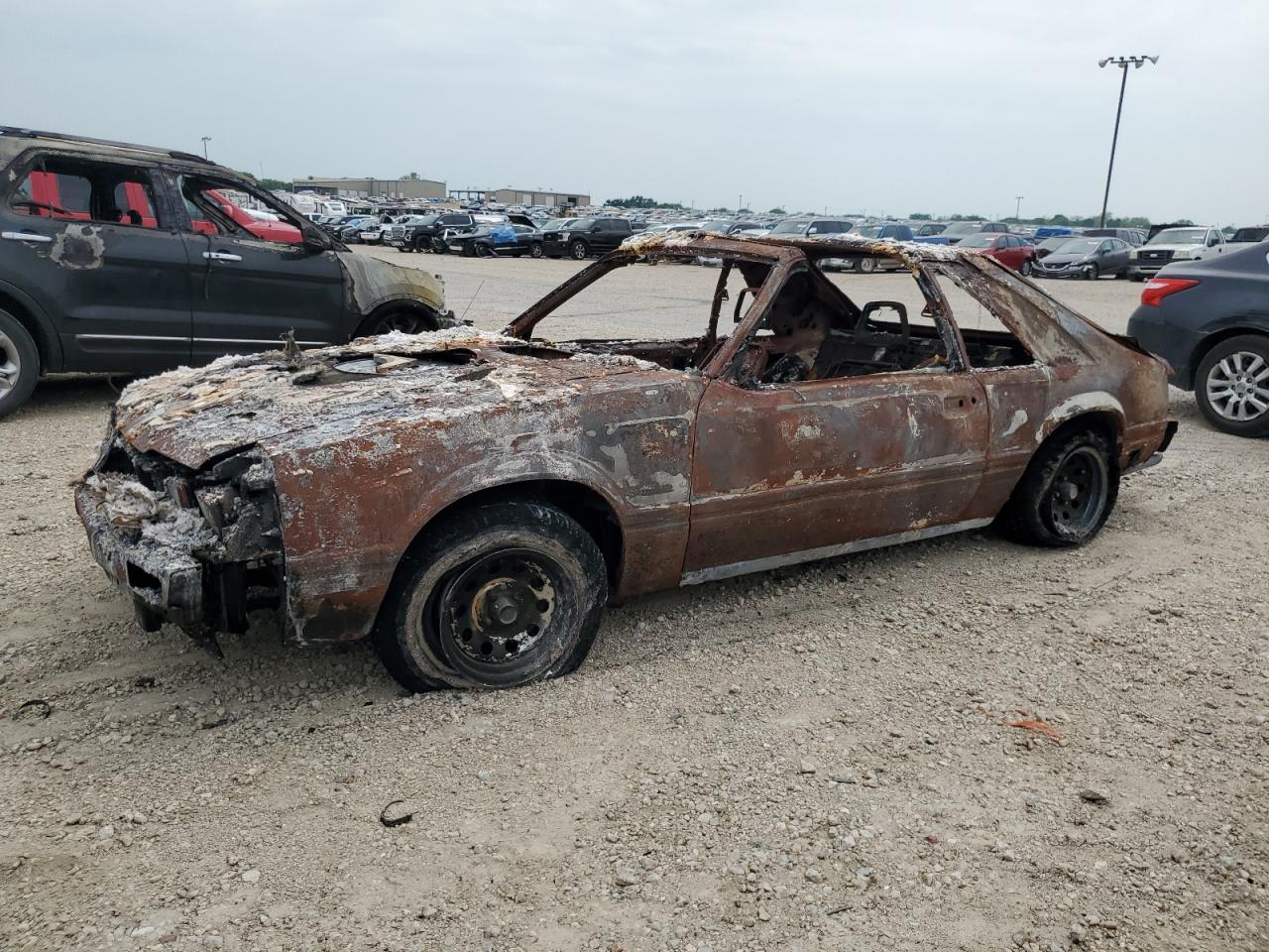 1983 Ford Mustang, VIN 1FABP28FXDF205939 — Burn