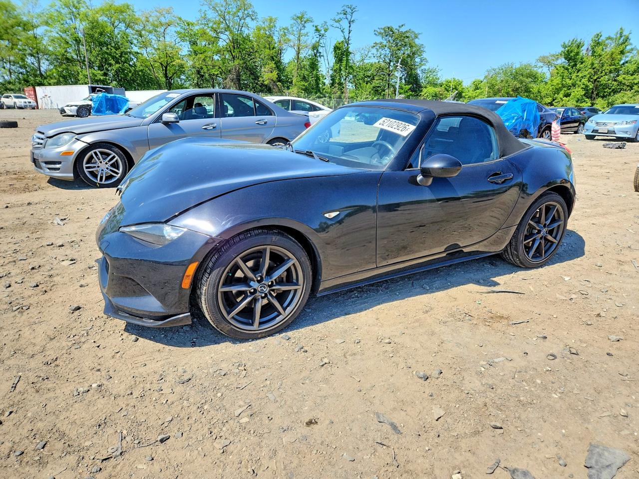 2017 Mazda MX-5 Miata Club, VIN JM1NDAC73H0123344 — Фото с аукциона