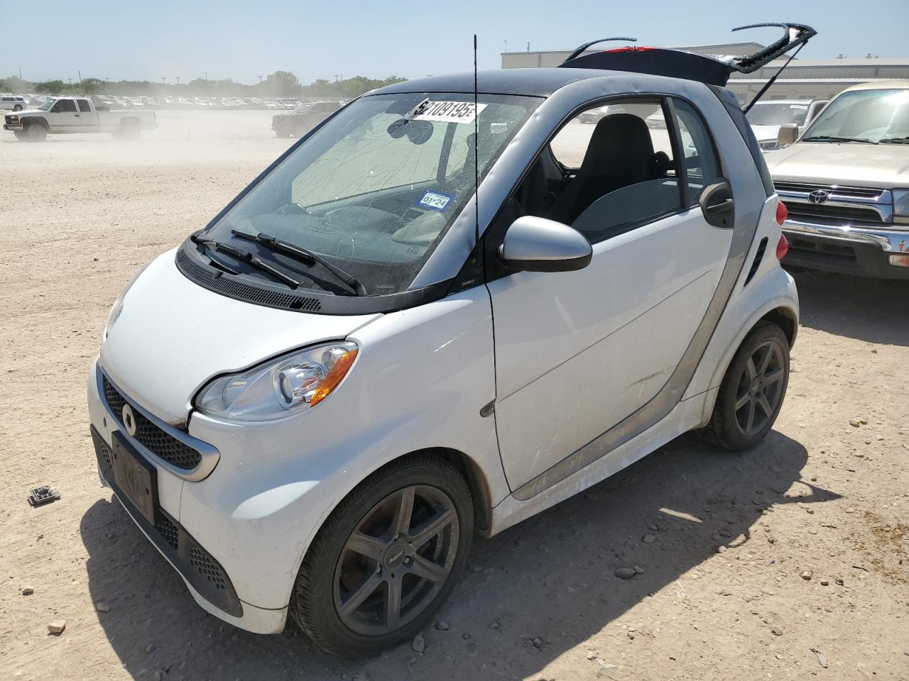2013 Smart fortwo Pure, VIN WMEEJ3BA9DK627656 — Hail