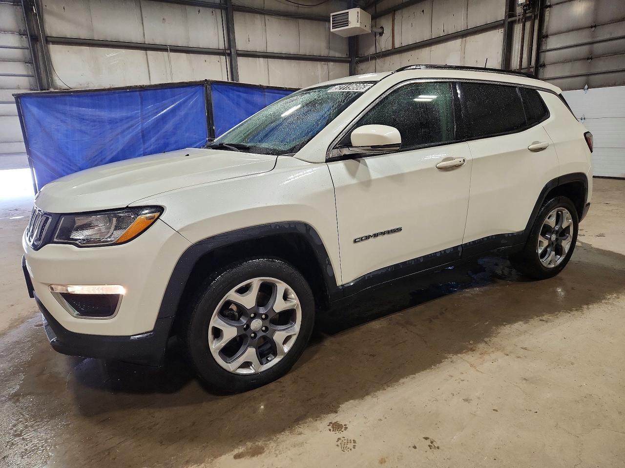 2018 Jeep Compass Limited, VIN 3C4NJDCB5JT107329 — Minor dents and scratches