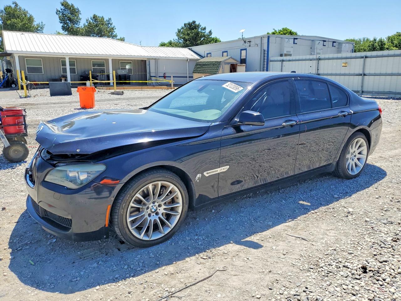 2011 BMW 7 Series 750i xDrive, VIN WBAKC6C52BC395081 — Front end