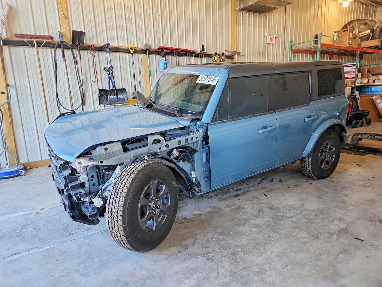 2023 Ford Bronco Big Bend, VIN 1FMEE5BP0PLC16160 — Front end