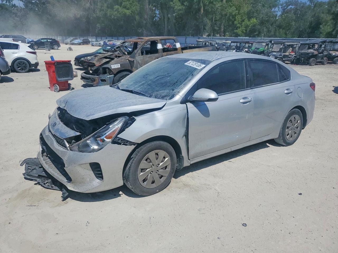 2020 Kia Rio S, VIN 3KPA24AD2LE329642 — Front end