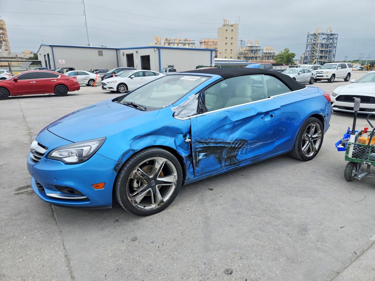 2017 Buick Cascada Sport Touring, VIN W04WJ3N55HG166136 — Side