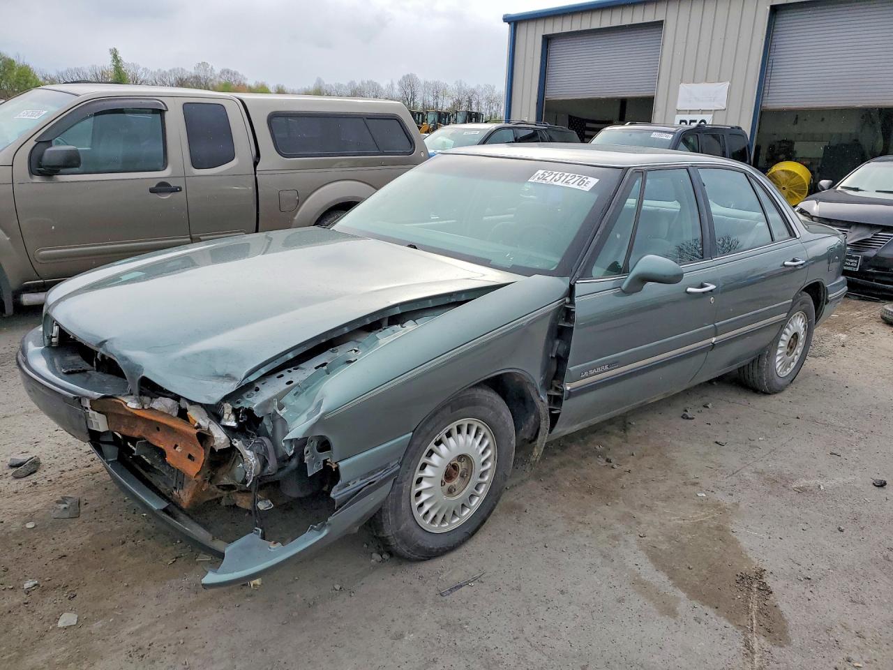 1998 Buick LeSabre Custom, VIN 1G4HP52K8WH458658 — Перед