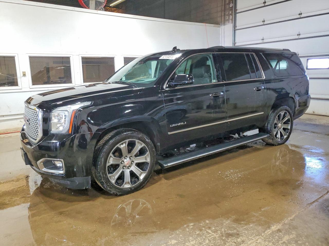 2017 GMC Yukon XL Denali, VIN 1GKS2HKJ0HR206194 — Vandalism
