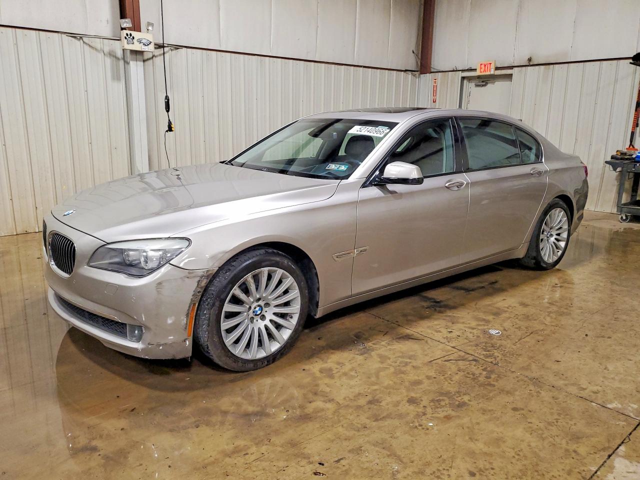 2012 BMW 7 Series 750Li xDrive, VIN WBAKC8C51CC436720 — Auction photo 1 of 14
