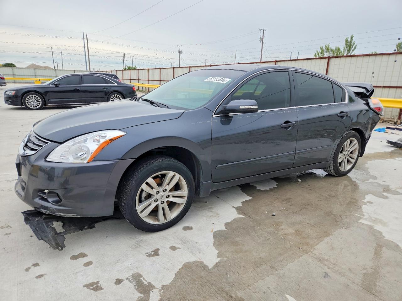 2011 Nissan Altima SR, VIN 1N4BL2AP7BN451235 — Rear end