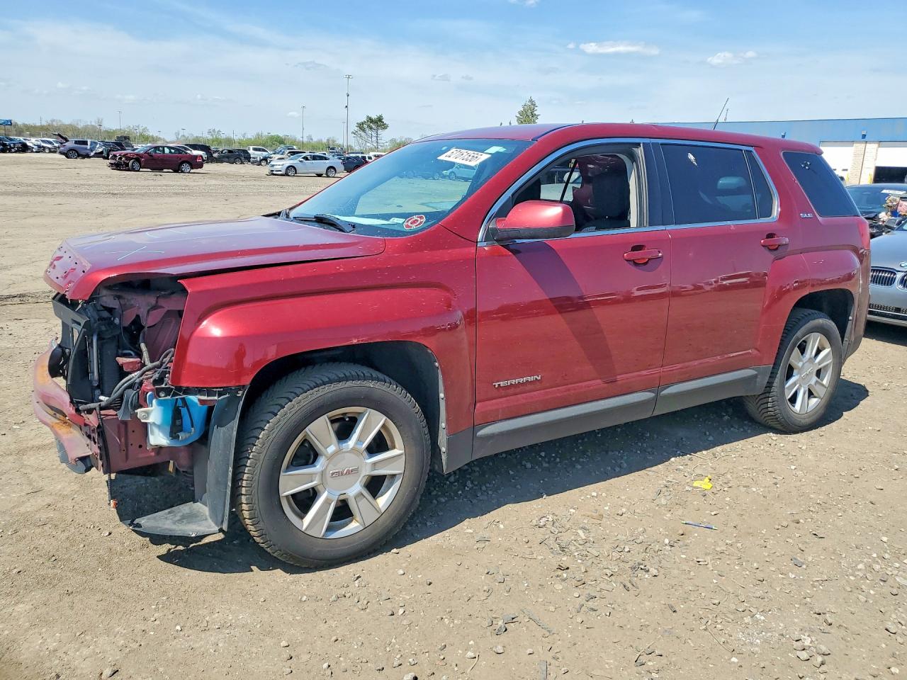 2011 GMC Terrain SLE-1, VIN 2CTALMEC7B6391667 — Front end
