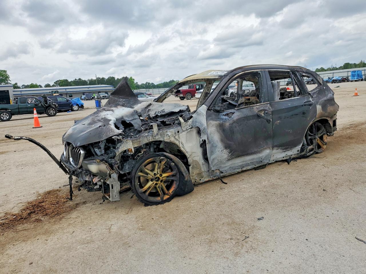2018 BMW X3 xDrive30i, VIN 5UXTR9C59JLC79335 — Burn