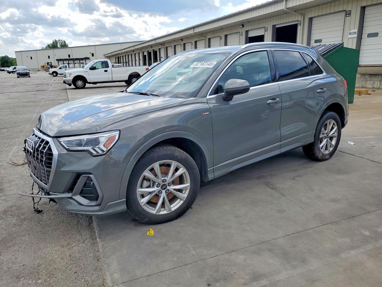 2025 Audi Q3 S line Premium, VIN WA1DECF34S1011760 — Front end