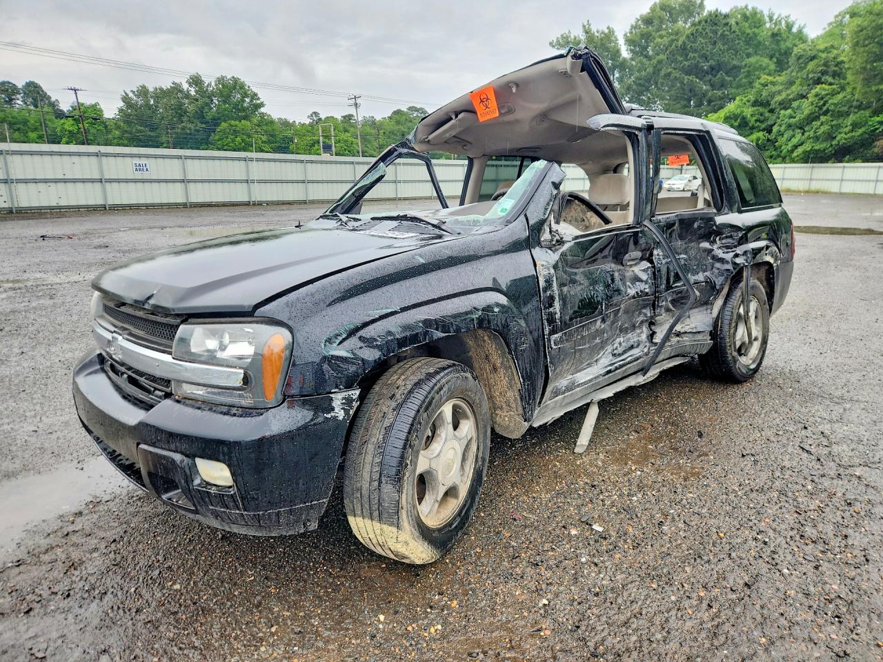 2007 Chevrolet TrailBlazer LS, VIN 1GNDS13S172258130 — Rollover