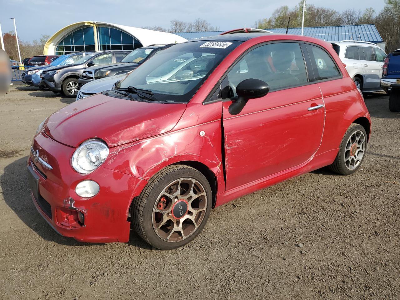 2015 FIAT 500 Sport, VIN 3C3CFFBR5FT624127 — Front end