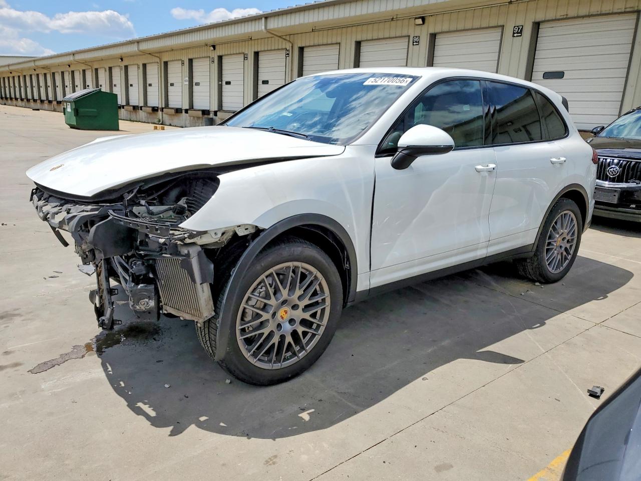 2018 Porsche Cayenne S, VIN WP1AB2A23JLA60847 — Перед