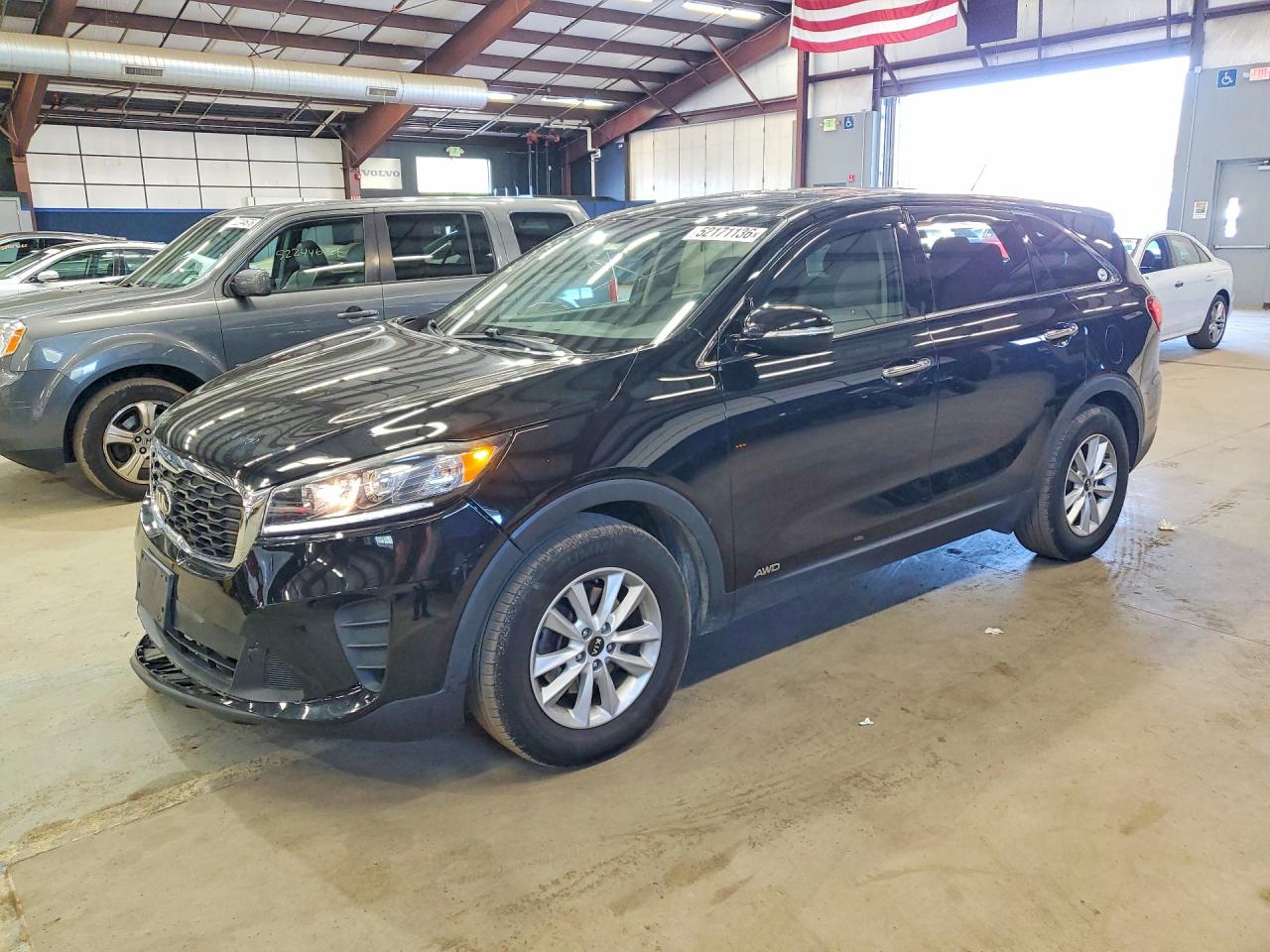 2019 Kia Sorento LX, VIN 5XYPGDA30KG570359 — Front end