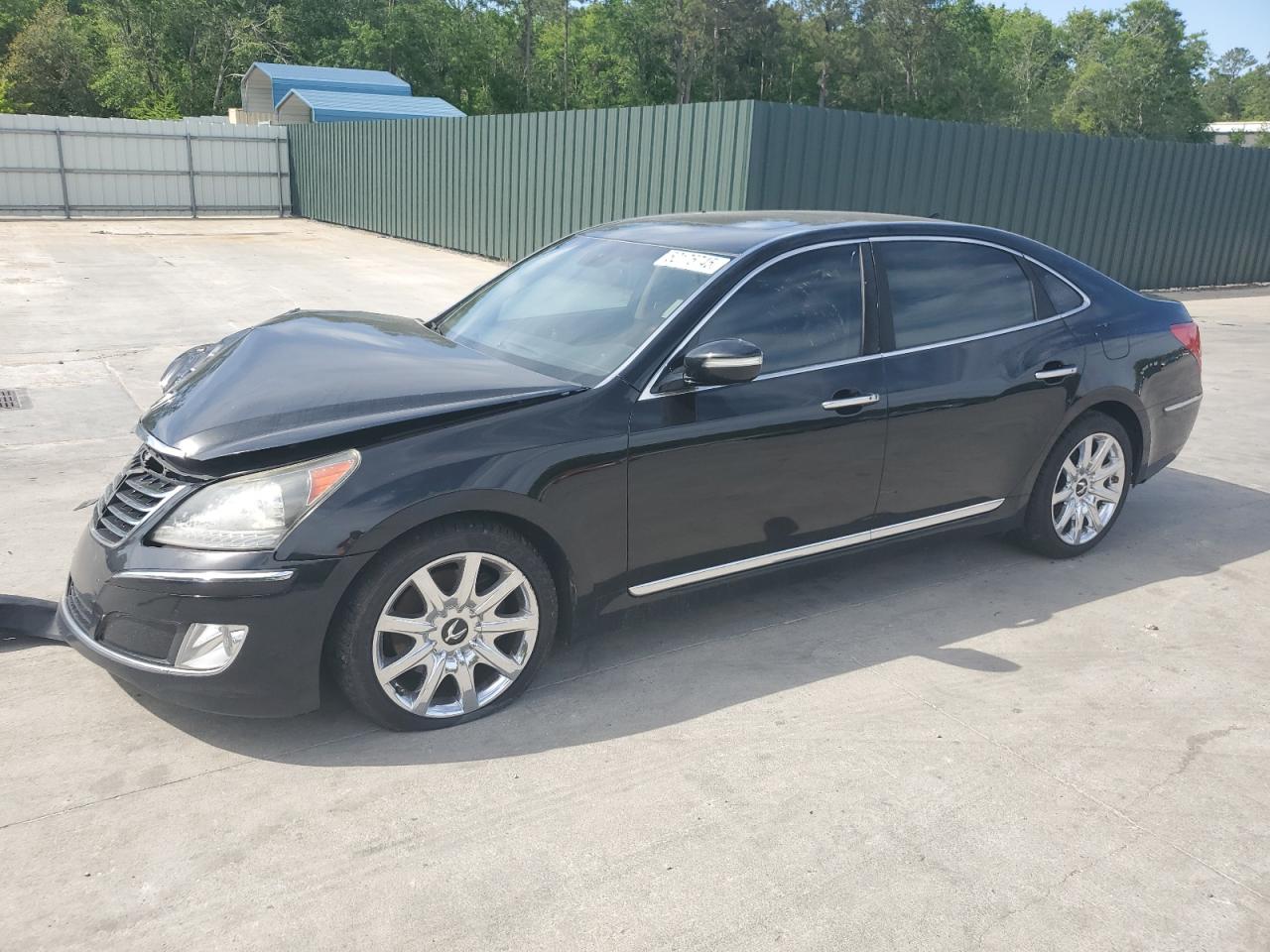 2011 Hyundai Equus Ultimate, VIN KMHGH4JF8BU033417 — Front end