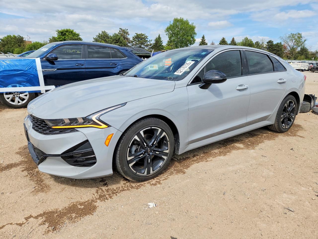 2022 Kia K5 GT-Line, VIN 5XXG64J29NG145841 — Side