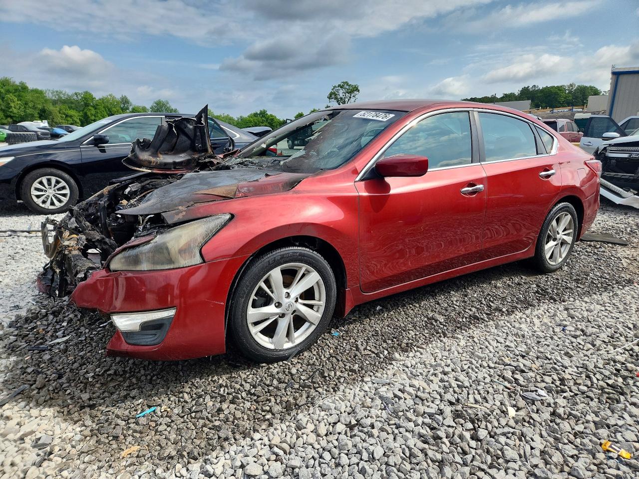 2013 Nissan Altima S, VIN 1N4AL3AP0DC280649 — Engine fire
