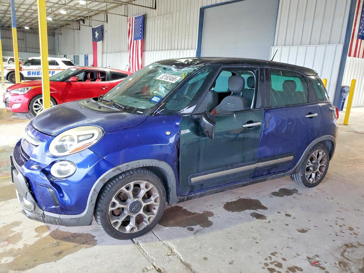 2015 FIAT 500L Urbana Trekking, VIN ZFBCFADH9FZ032504 — Roof