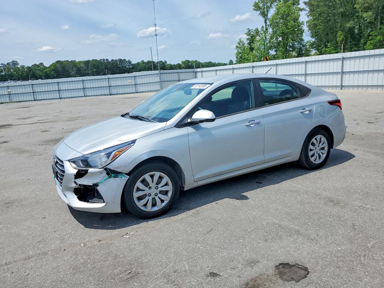 2021 Hyundai Accent SE, VIN 3KPC24A69ME149019 — Front end