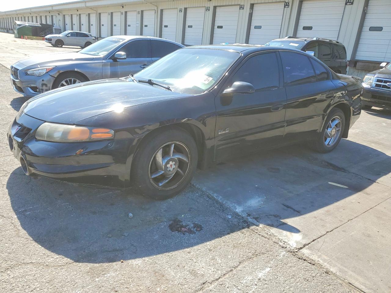 2001 Pontiac Bonneville SLE, VIN 1G2HY54K714134667 — Side