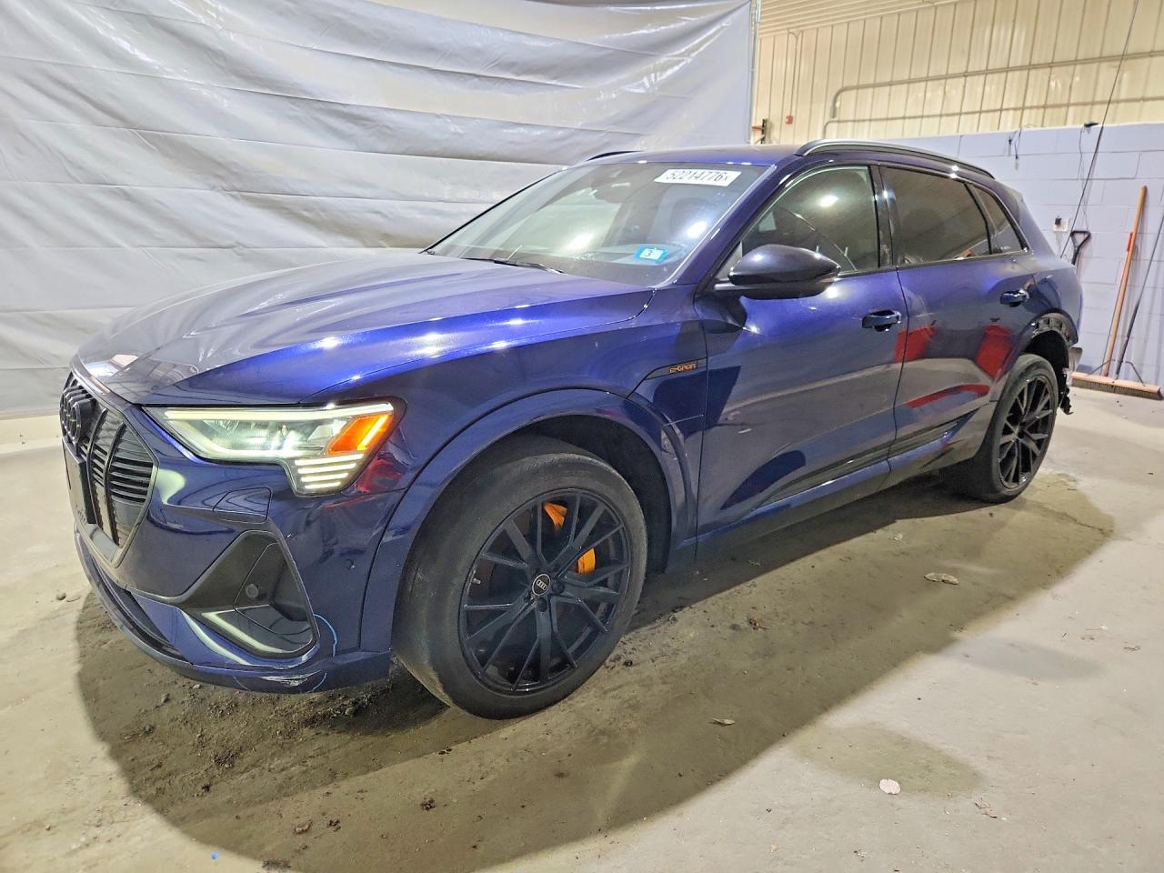 2022 Audi e-tron Chronos, VIN WA1VABGE0NB015345 — Rear end