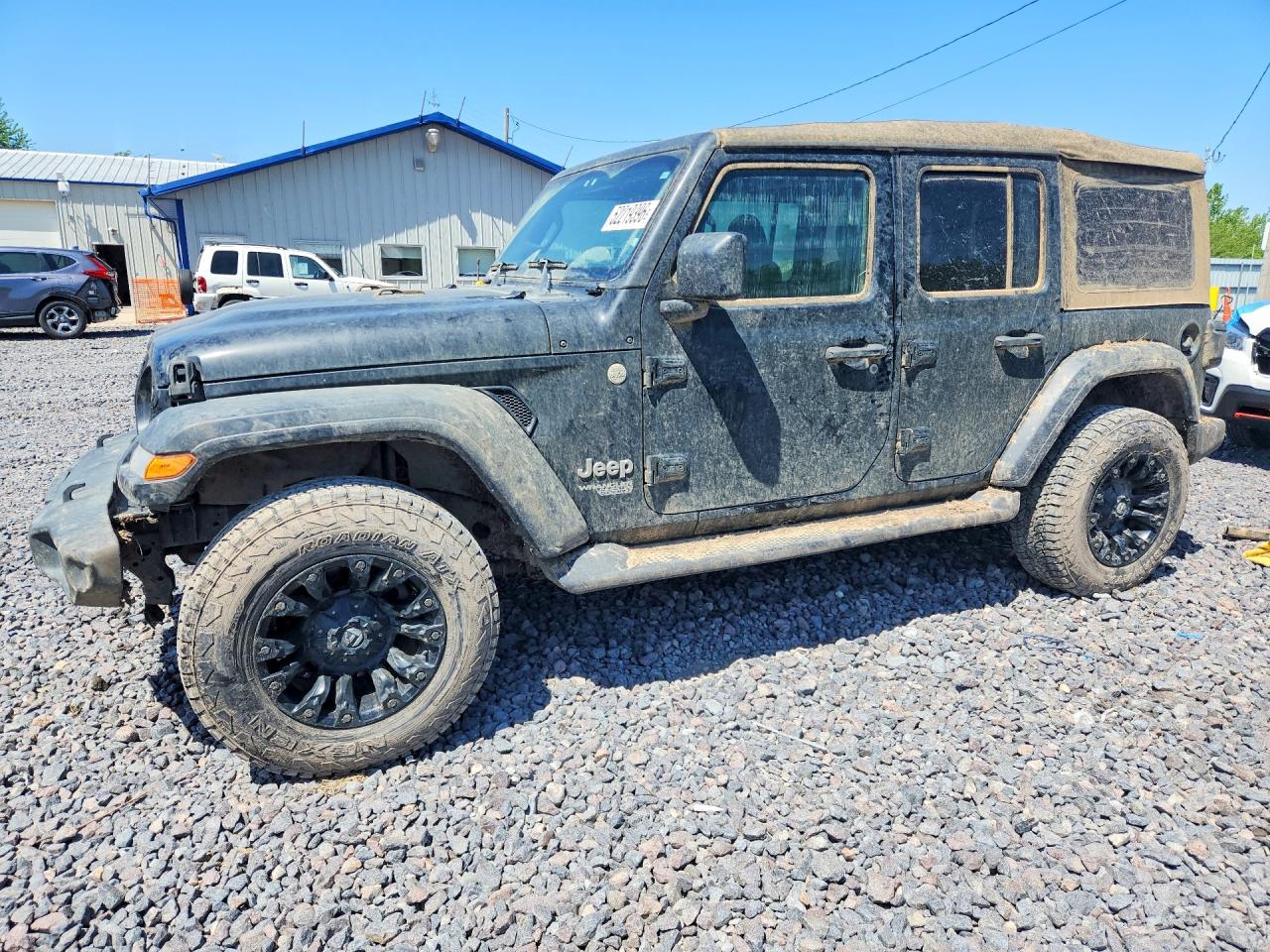 2018 Jeep Wrangler Unlimited Sport, VIN 1C4HJXDG9JW329147 — Front end