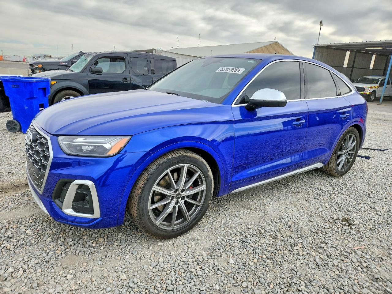 2022 Audi SQ5 Sportback Premium Plus, VIN WA124AFY4N2103945 — Side