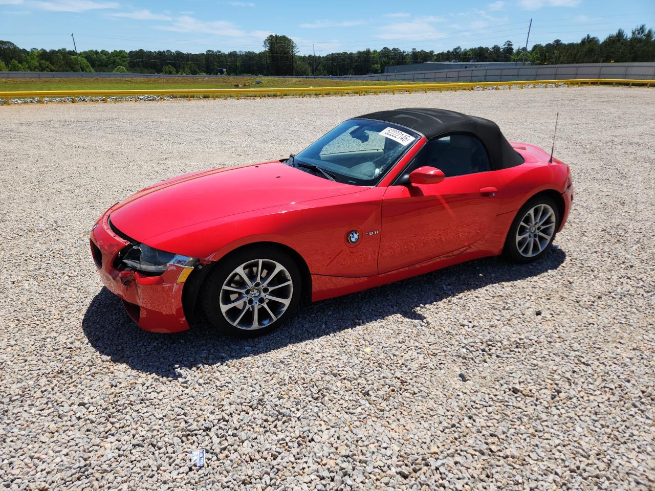 2007 BMW Z4 3.0i, VIN 4USBU33597LW72308 — Front end