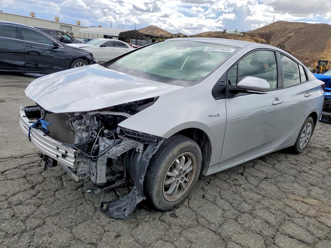 2022 Toyota Prius L Eco, VIN JTDKAMFU5N3160842 — Вандализм