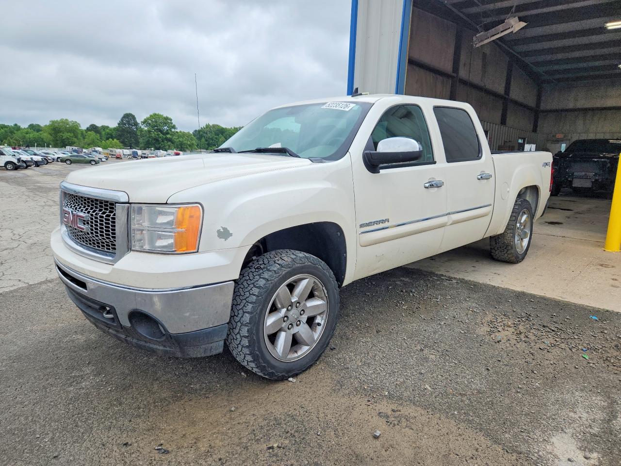 2012 GMC Sierra 1500 SLT, VIN 3GTP2WE72CG182642 — Rear end