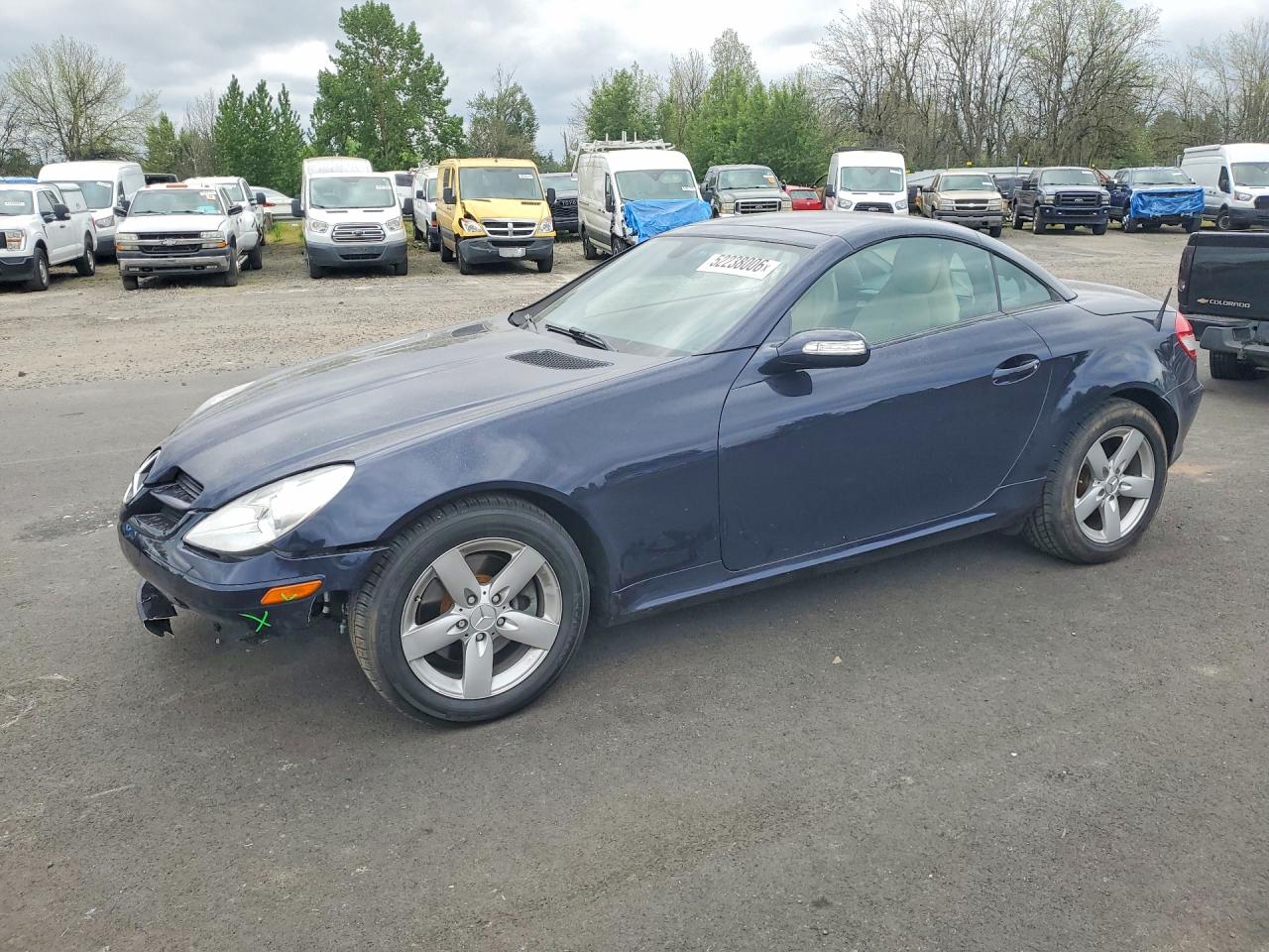2006 Mercedes-Benz SLK 280, VIN WDBWK54F46F100039 — Undercarriage