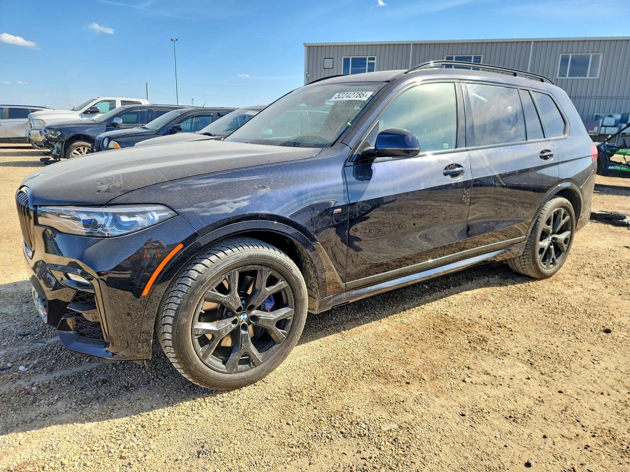 2020 BMW X7 M50i, VIN 5UXCX6C01LLE36089 — Перед