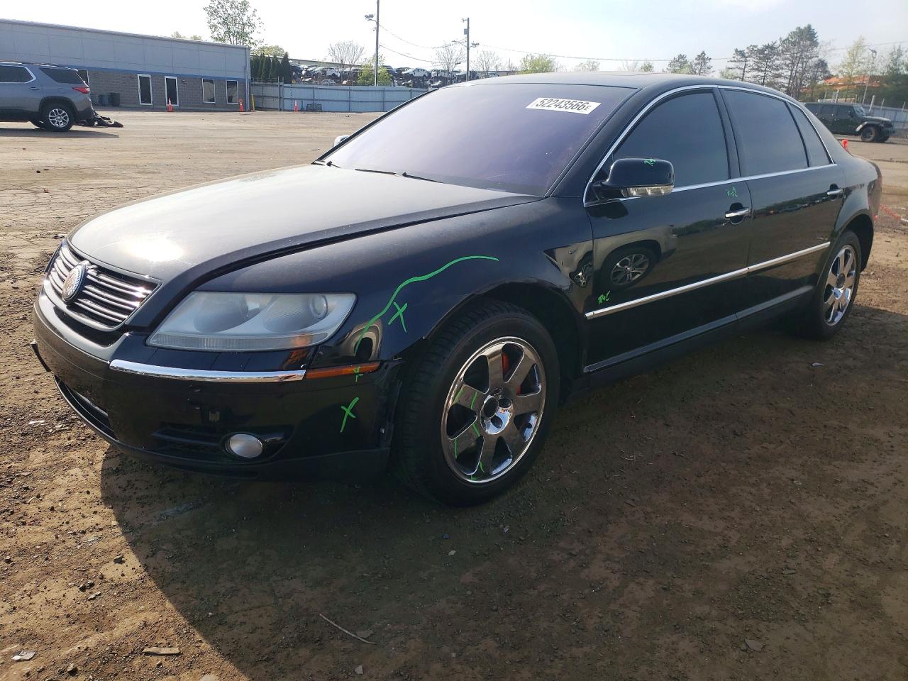 2004 Volkswagen Phaeton, VIN WVWAH63D448008446 — Auction photo