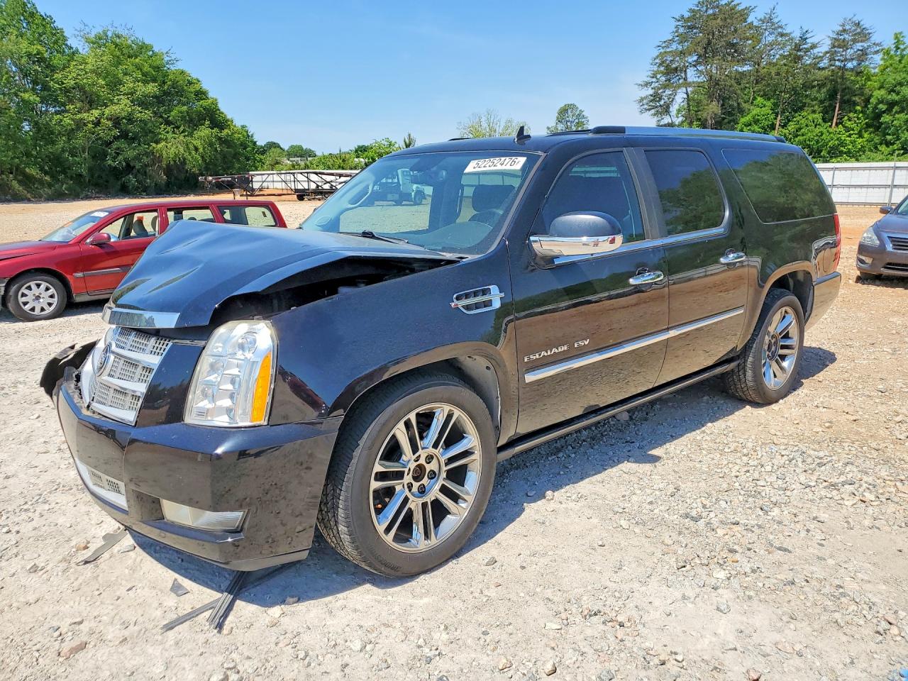 2012 Cadillac Escalade ESV Platinum Edition, VIN 1GYS4KEF2CR281671 — Перед