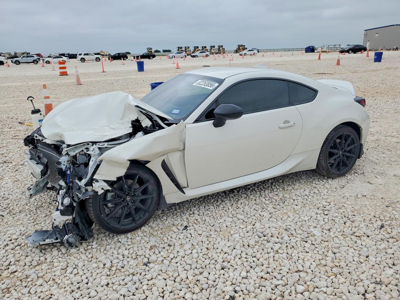 2025 Toyota 86 Premium, VIN JF1ZNBE15S9758359 — Front end