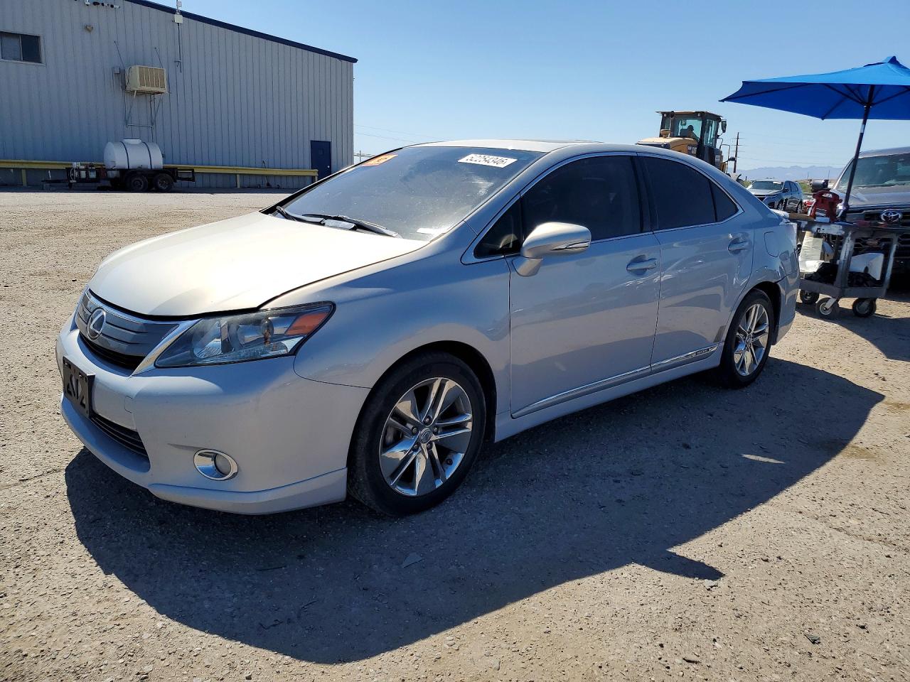 2010 Lexus HS 250h Premium, VIN JTHBB1BA9A2036336 — Rear end