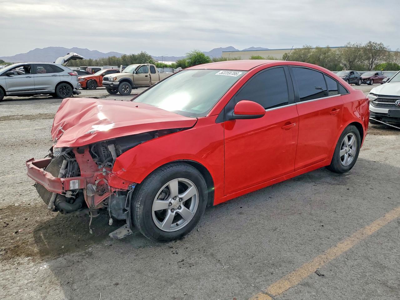 2014 Chevrolet Cruze 1LT, VIN 1G1PC5SB0E7362368 — Front end
