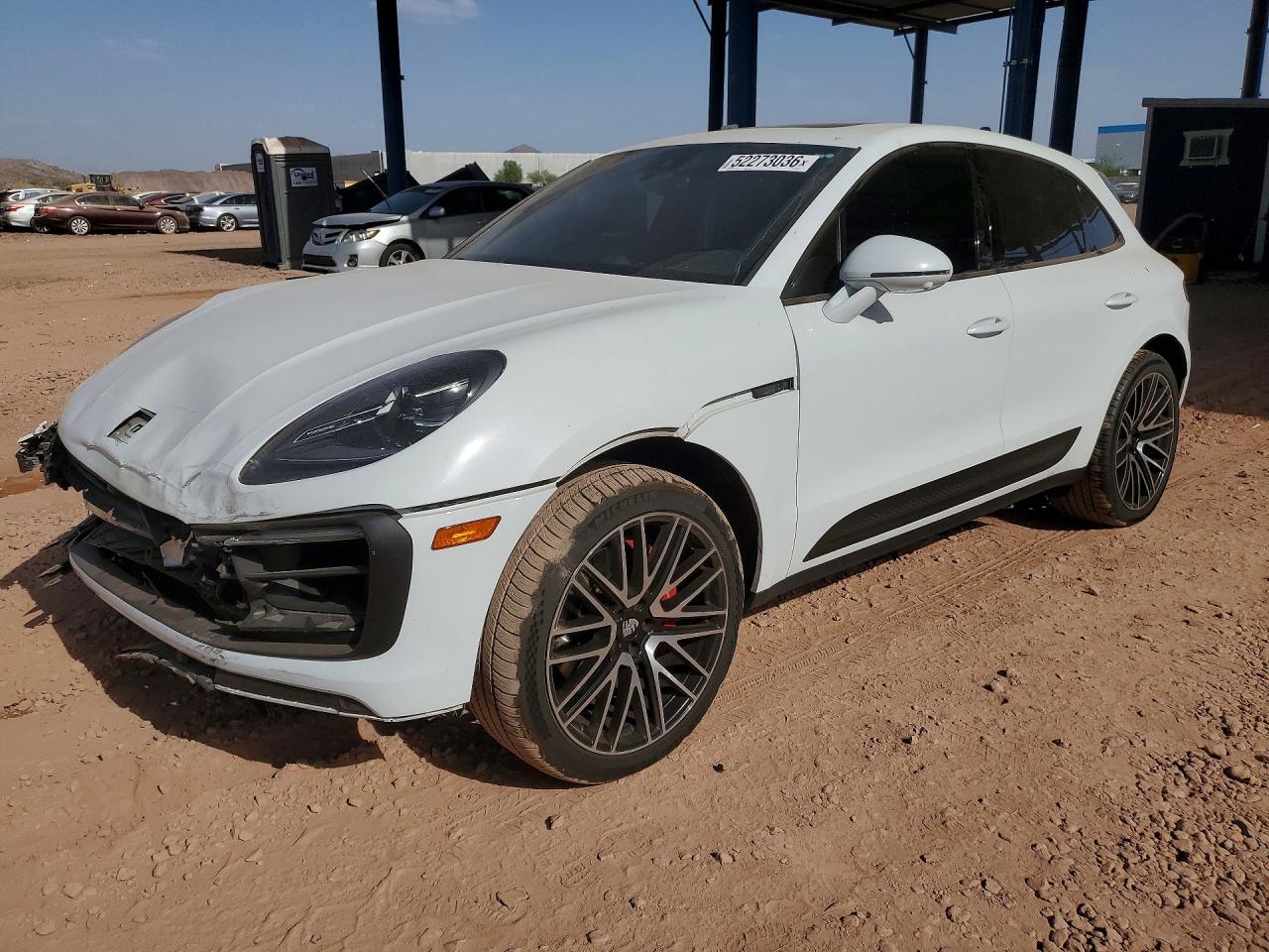 2022 Porsche Macan S, VIN WP1AG2A59NLB20647 — Front end