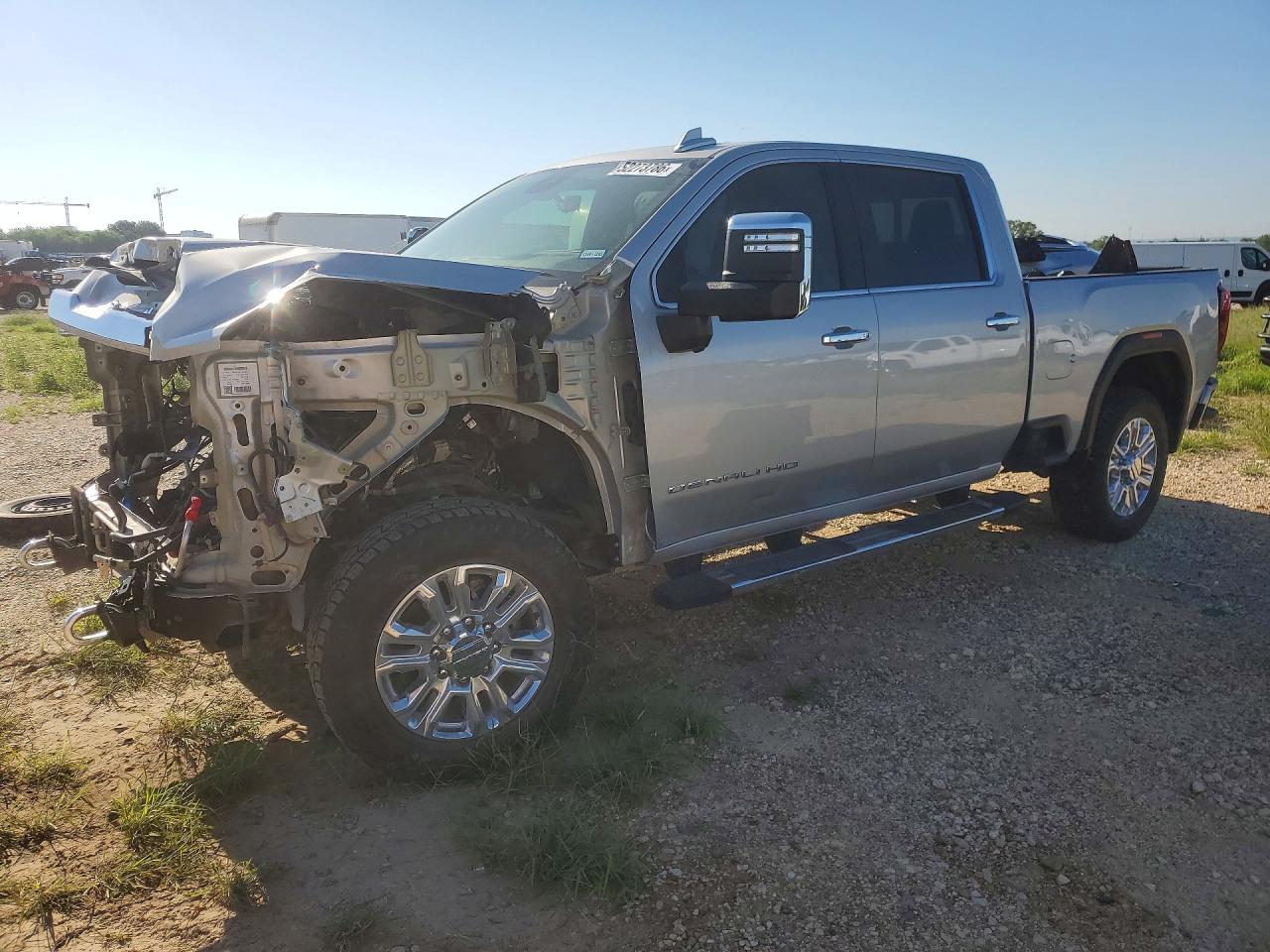 2020 GMC Sierra 2500HD Denali, VIN 1GT49REY9LF264510 — Front end