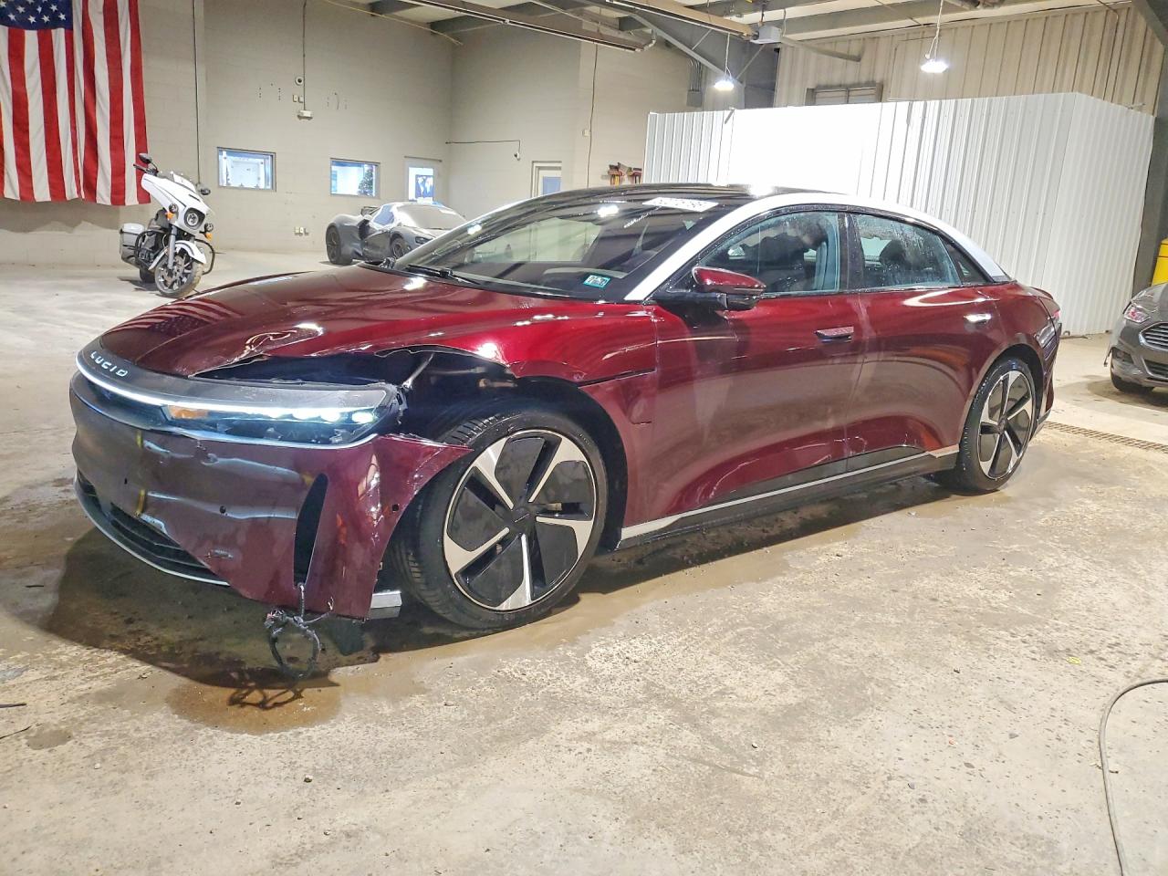 2025 Lucid Air Touring, VIN 50EA1TEA7SA009095 — Front end