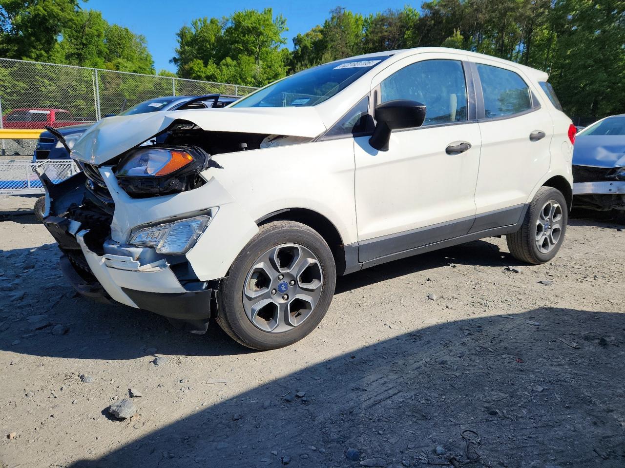 2020 Ford EcoSport S, VIN MAJ3S2FE3LC392163 — Front end