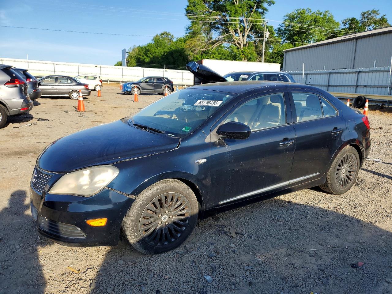 2012 Suzuki Kizashi SE, VIN JS2RE9A36C6100794 — Front end