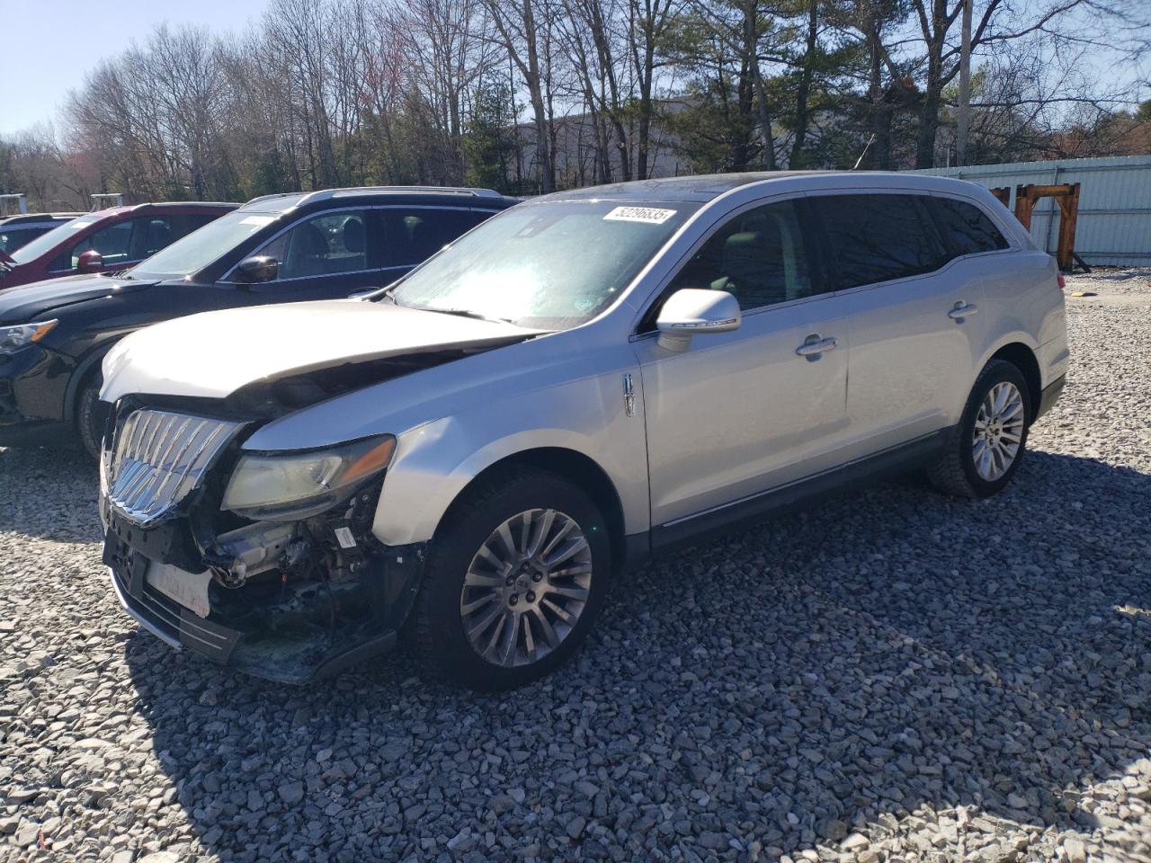 2011 Lincoln MKT, VIN 2LMHJ5AR4BBJ50348 — Engine fire