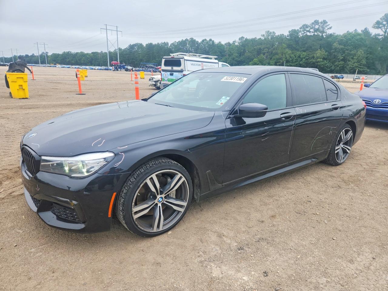 2018 BMW 7 Series 740i, VIN WBA7E2C57JG743313 — Roof