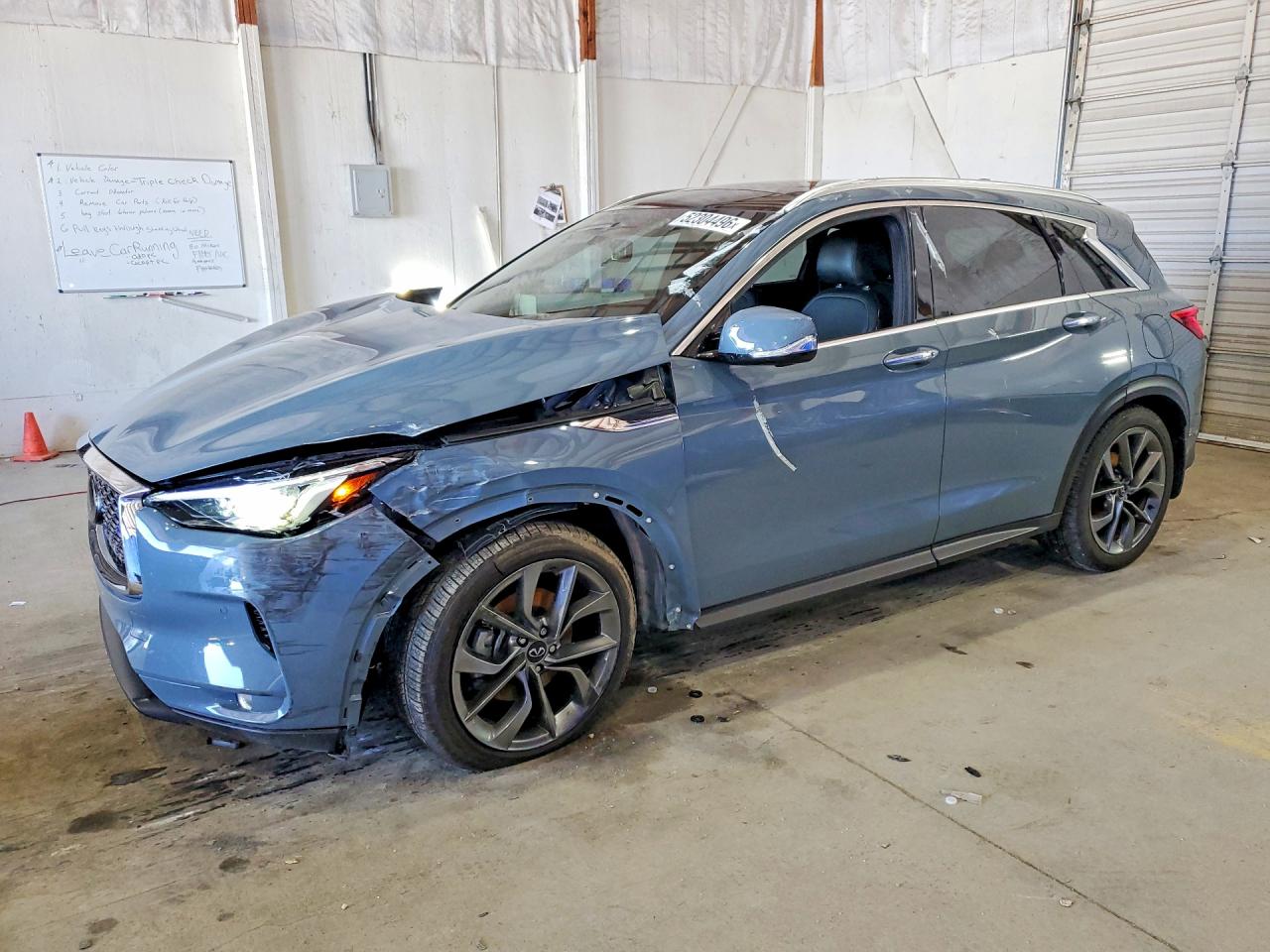2022 Infiniti QX50 Autograph, VIN 3PCAJ5DB9NF110189 — Front end