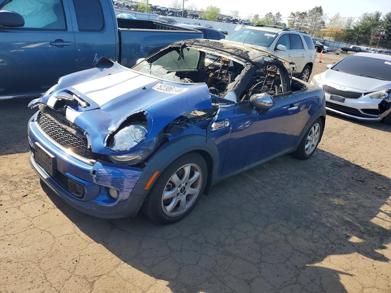 2013 MINI Roadster S, VIN WMWSY3C54DT565265 — Burn