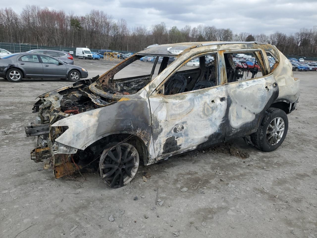 2018 Nissan Rogue SV, VIN KNMAT2MV0JP590769 — Burn