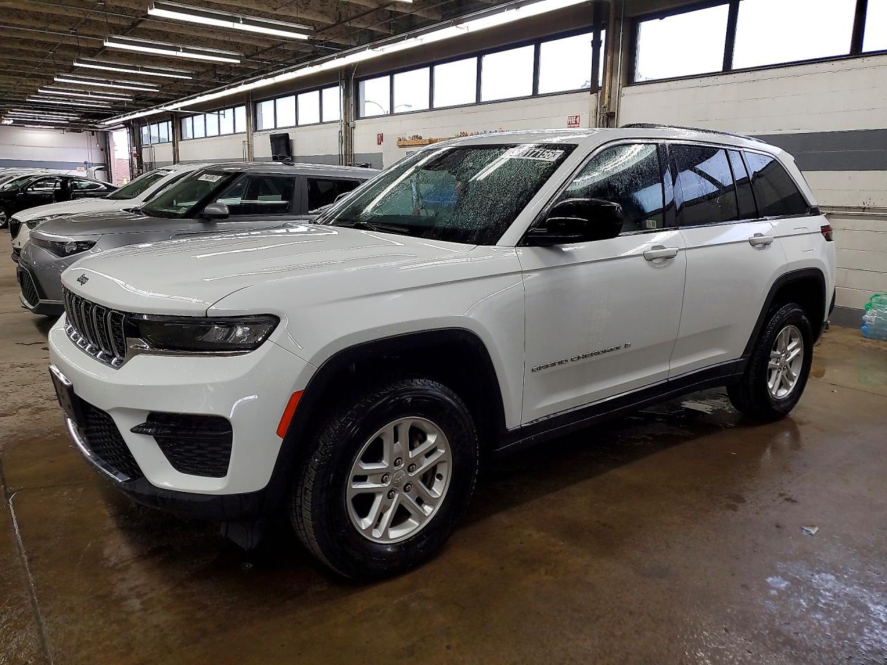 2023 Jeep Grand Cherokee Laredo, VIN 1C4RJHAG5P8866853 — Mechanical